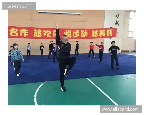 乒乓球战术探秘:深入解析北京乒乓球队的边路渗透技巧与策略 乒乓球战术探秘:深入解析北京乒乓球队的边路渗透技巧与策略