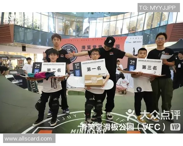 重庆滑板队在全国滑板速度排行榜中荣获第十名的佳绩引发关注