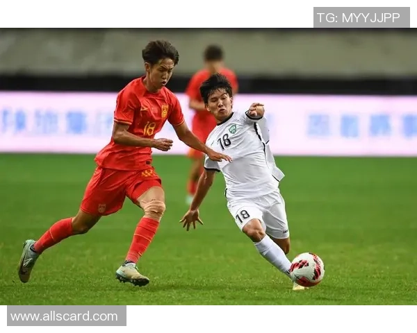 乌兹别克斯坦与伊朗国家足球队激战正酣精彩对决引发球迷热议 乌兹别克斯坦与伊朗国家足球队激战正酣精彩对决引发球迷热议