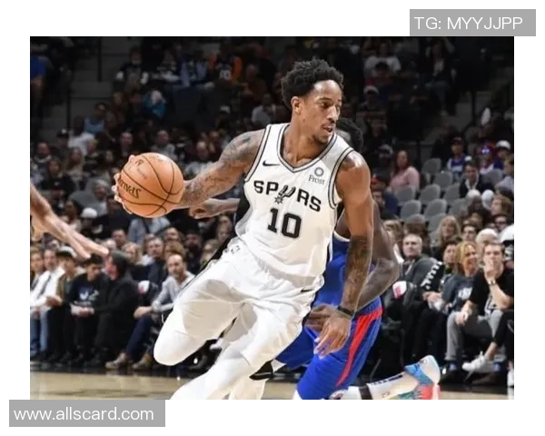 德马尔德罗赞的篮球之路与个人成长的启示 德马尔德罗赞的篮球之路与个人成长的启示